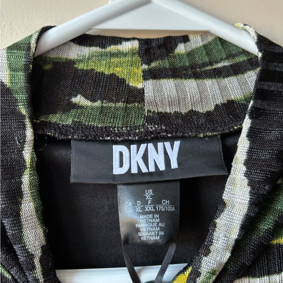 DKNY | Brand new with tags high neck sleeveless top | XL - Picture 8 of 9